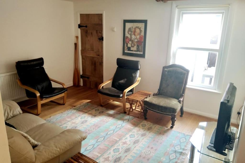 Welcoming Cottage In Chichester Near City Centre Kültér fotó