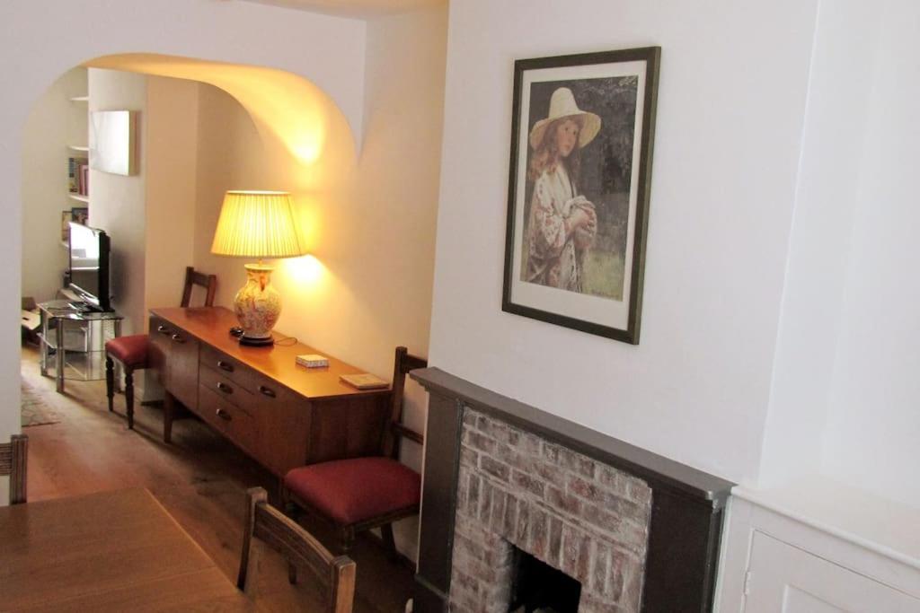Welcoming Cottage In Chichester Near City Centre Kültér fotó